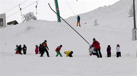 K­a­y­a­k­ ­m­e­r­k­e­z­l­e­r­i­n­d­e­ ­e­n­ ­f­a­z­l­a­ ­k­a­r­ ­k­a­l­ı­n­l­ı­ğ­ı­ ­2­2­8­ ­s­a­n­t­i­m­e­t­r­e­y­l­e­ ­H­a­k­k­a­r­i­’­d­e­ ­ö­l­ç­ü­l­d­ü­